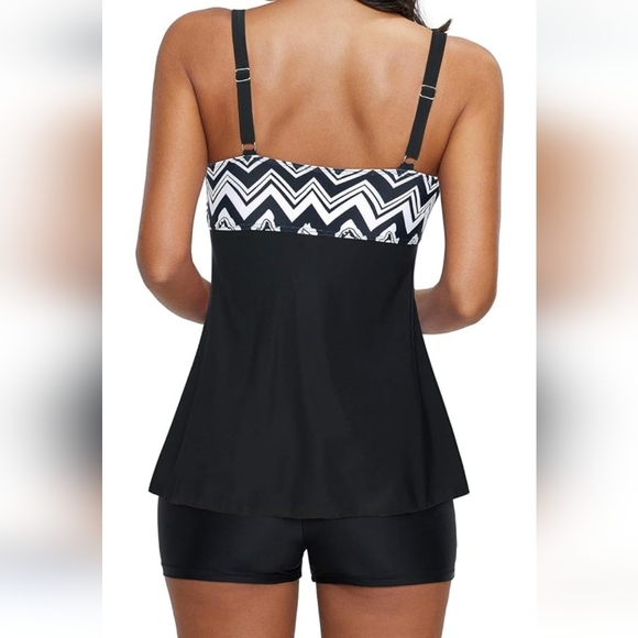 PLUS SIZE 2 Piece Tankini Swimsuit - Picture 2 of 4